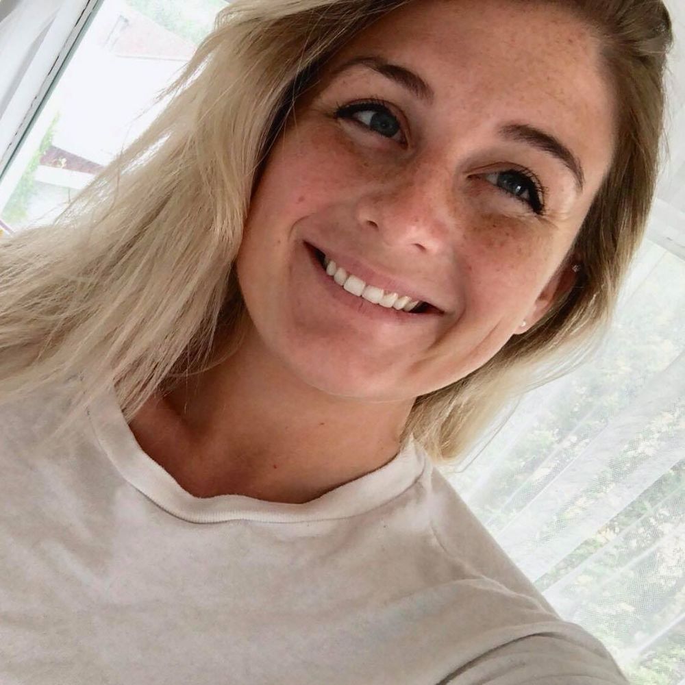 Meet your Posher, L-anne